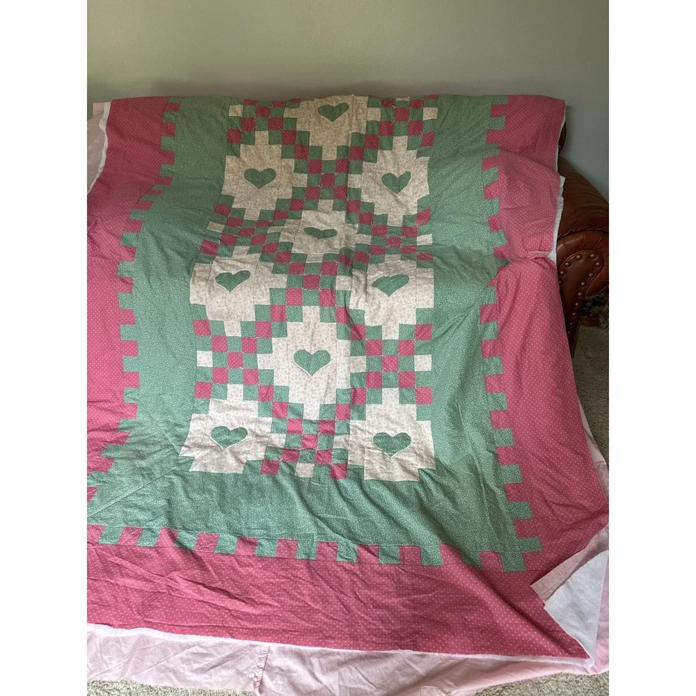 Handmade Heart Patchwork Quilt‎ Sage Green Pink Floral 96x76.5 Unfinished